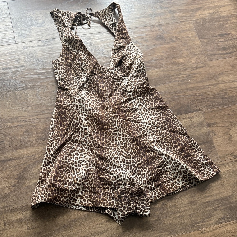 Zimmerman 100% cotton Fully lined Leopard Print Halter Shorts Romper.